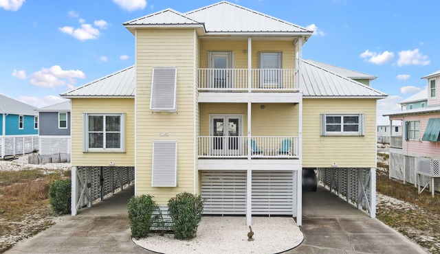 Carousel | 5BR Beach House | 5 Baths | Just Steps from the Gulf