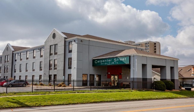 Carpenter Street Hotel