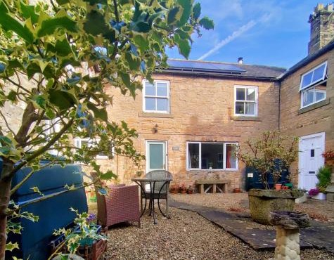 Carpenters Cottage near Hadrian's Wall