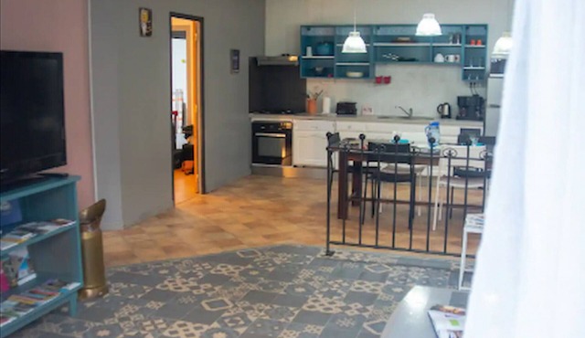 Carpentry - 2 bedrooms - air conditioning - wifi