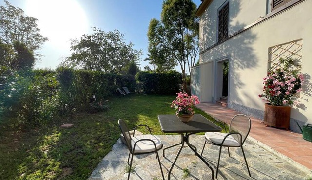 Carpineto1: Appartamento con giardino vicino Siena in Sant'Andrea a Montecchio