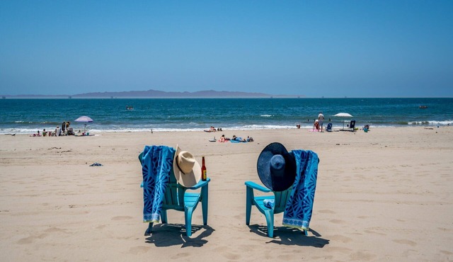 Carpinteria Dreamin' - Beachfront Condominium on Carpinteria Beach