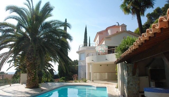 Carqueiranne - 180-degree sea view - Splendid air-conditioned villa 5 bd/9 pers