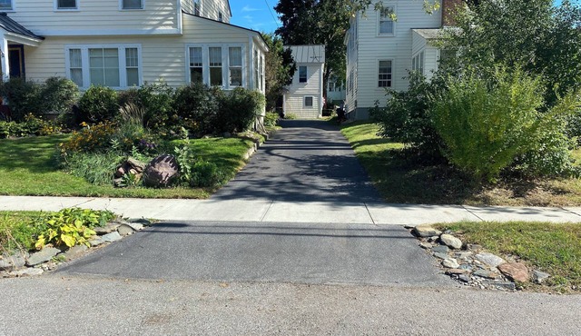 Carriage House Apt - Walk @ Bike To Everythingn Historic South End of BTV