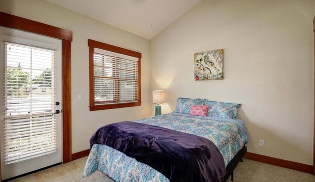 Carriage House in Downtown Davis