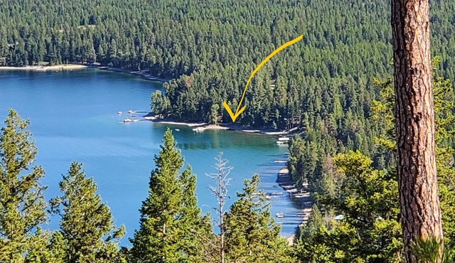 Carriage House On 150 Feet Of Lake Front