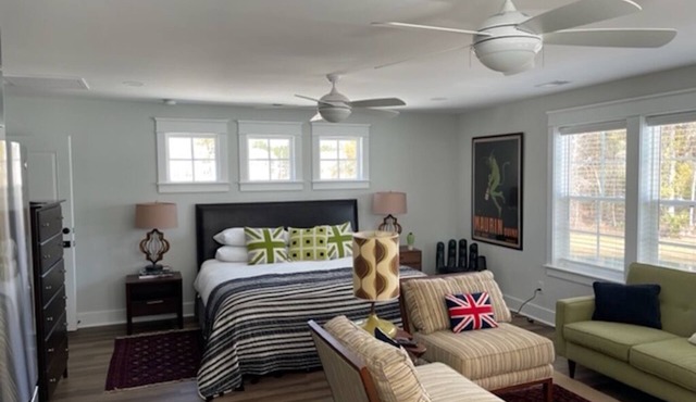 Carriage House with View