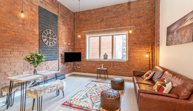 Carriage Works by Guestz