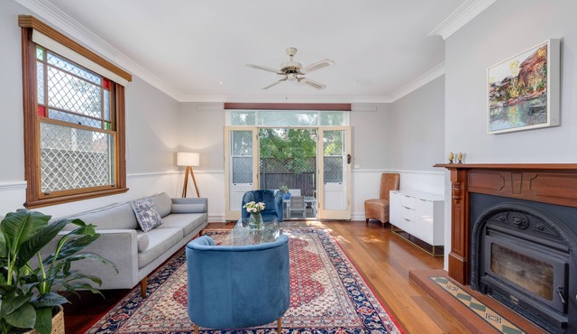 Carrington Charm - Vibrant Village - Dog Friendly