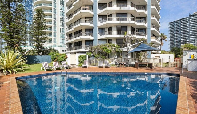 Carrington Family Beach Getaway - Ocean View, WiFi