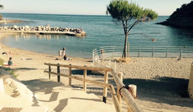 Carry le Rouet - Relaxation and vacations with your feet in the water