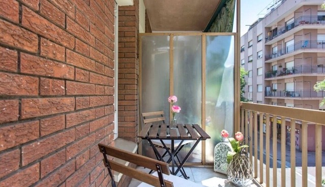 Cartella apartment 4 bedrooms and 2 bathrooms with balcony