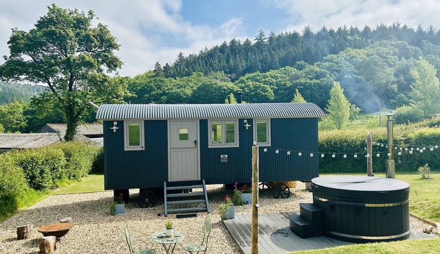 Cartier's Retreat, Dunster