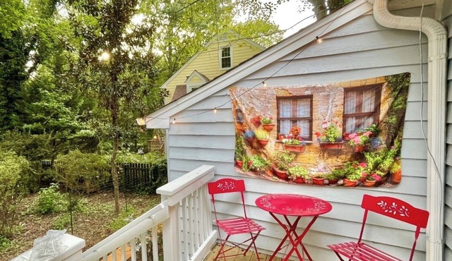 Cary Cottage Studio w/Private Fenced Yard - Greenway Access, Quiet Neighborhood