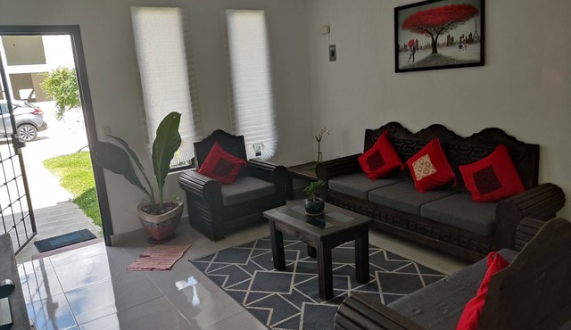 Casa Familiar muy Cómoda y Céntrica