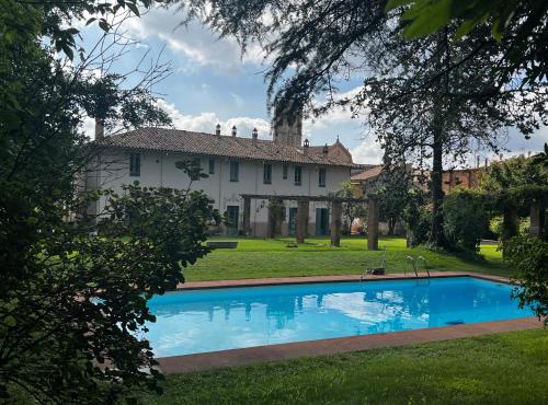 Casa Aguilar-Habitaciónes y más en casa exclusiva en Centelles
