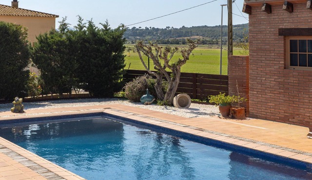Casa Alba, 4 km from the beaches Empúries