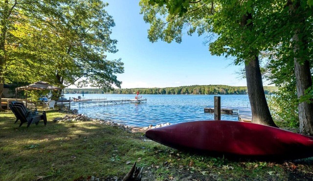 Casa Albanese on Farlain Lake