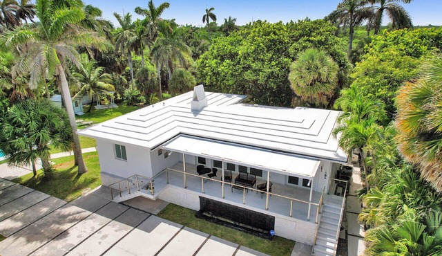 Casa Alinna☀️HEATED Pool-Spacious Private Fort Lauderdale Beach House Kayak/Park