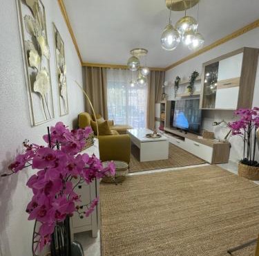 Casa Amarela Guesthouse, Algorfa