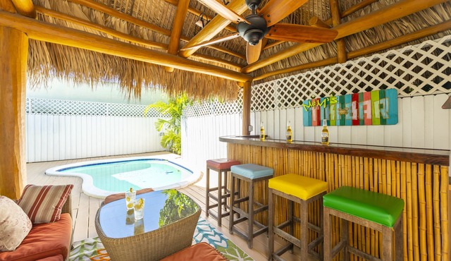 *Casa-Amelia-Key-West* 1/2 block off Duval Street