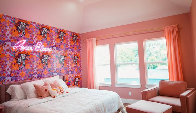 Casa Amor Eterno Vibrant New 3 bedroom house