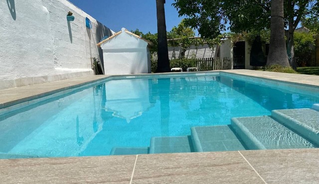 CASA ANA: Very quiet with garden and pool to relax