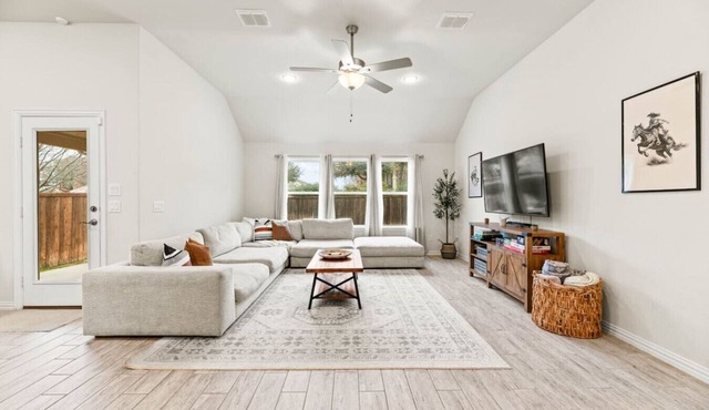 Casa at Fossil Creek | 3BD, Office, Game Area