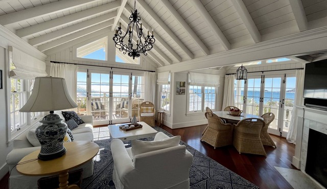Casa Azul - Stunning Beach Front House in Avila Beach