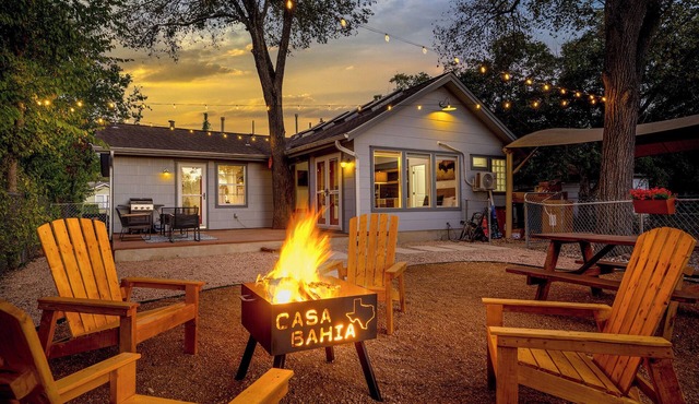 Casa Bahia - Pool, Western Bar, HUGE Resort Backyard, Sleeps 17 across 3 units!