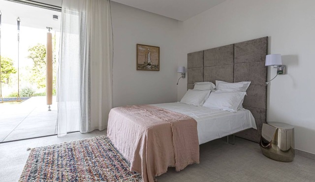 Casa Baia Estate ★