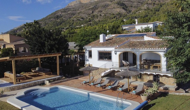 Casa Banyan