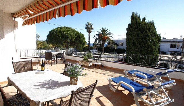Casa Becker by Parc Mont-roig