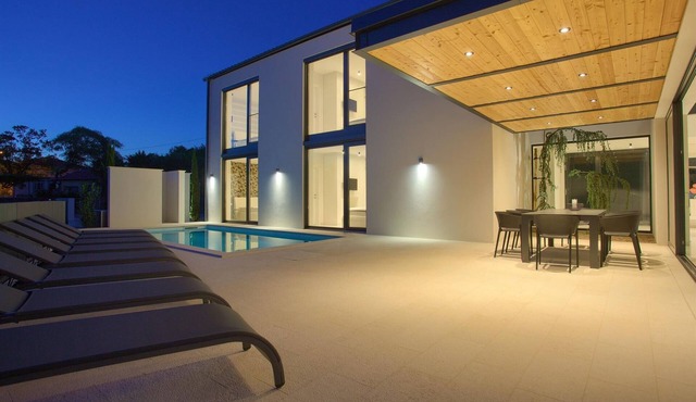 Casa Bela with heated pool and luxury of 5 stars