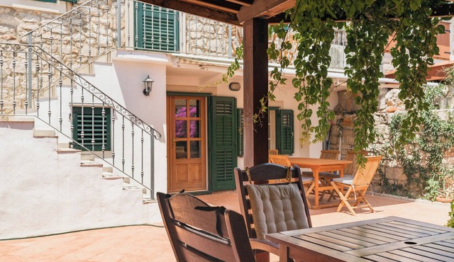Casa Belinda | Quaint Village Stone Cottage on Hvar Island
