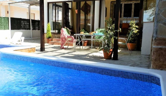 CASA Bicci, Ideal house for your holidays near the sea, free wifi, optionale air conditioning, private pool, pets allowed, dog’s beach.