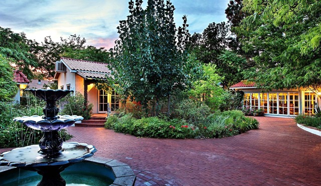 Casa Blanca Inn