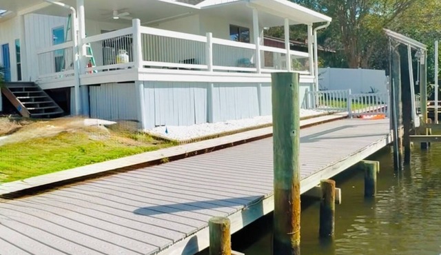 Casa Blanca on the Canal — Waterfront Home with Dock Access Sleeps 7