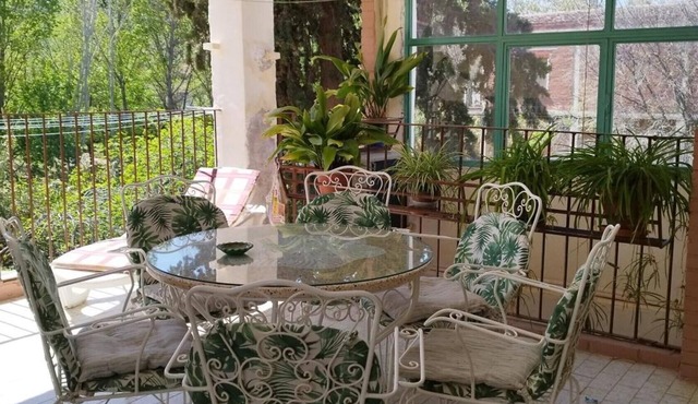 Casa Bravo: Holiday Home in Beas de Segura for Short Stays