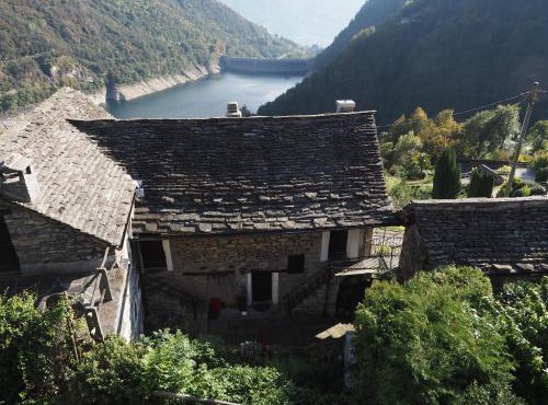 Casa Bruja Tradizionale Rustico Ticinese
