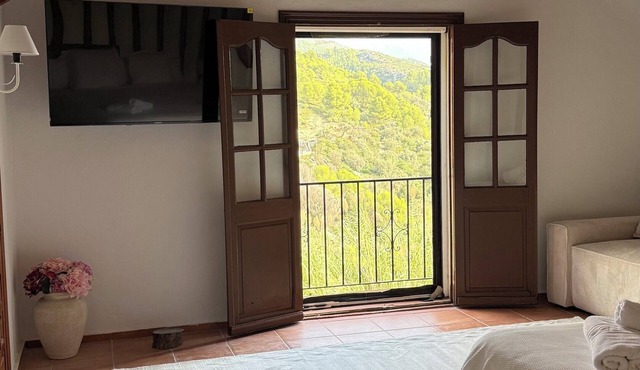 Casa Buganvilla in the heart of La Vall de Laguar
