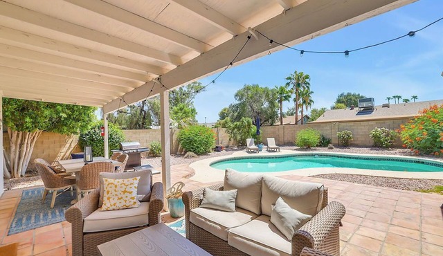 Casa Burke 4BD Home w/Pool and Games