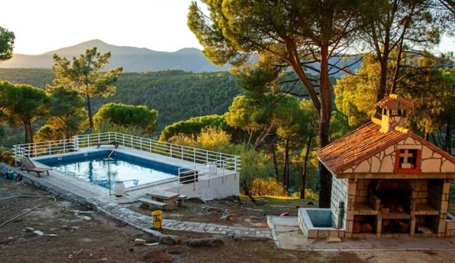 Casa Cadalso, Mirador de Gredos, Madrid