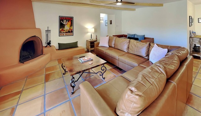 Casa Calabaza | Fenced Yard, Fire Pit
