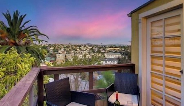 Casa California-Spacious - 3 Bdr/Backyard Firepit/Playground/Gaslamp/Zoo/Beach