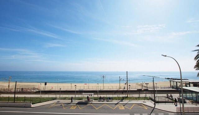 Casa Cami Ral - In front of the beach and train station