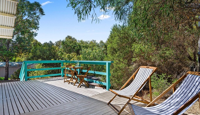 Casa Capri ~ Aldinga Beach - Beach Getaway Nestled Between Blue Waters the Bush