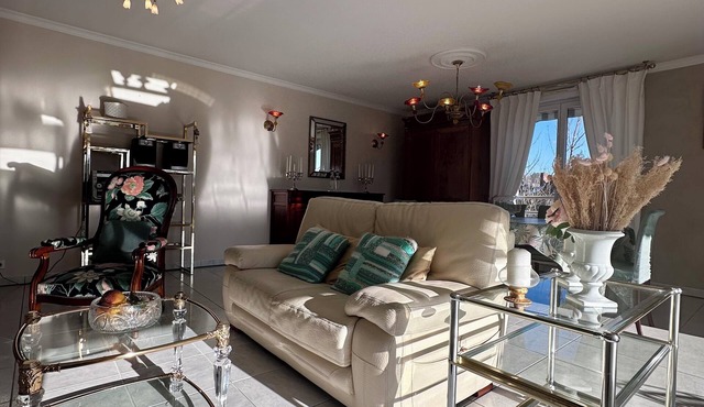 Casa Cardinal-Grand T3 secteur Hôpital/CentreVille