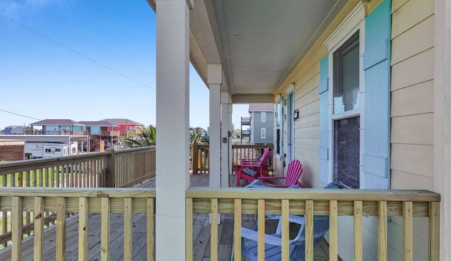 Casa Carmen - Beachside- 3 bedroom 2 bath home sleeps 9.