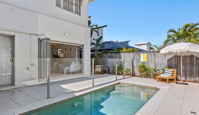 Casa Casuarina - Private pool & steps to the beach